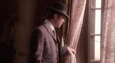 Must have left by the fire escape. - Murdoch Mysteries