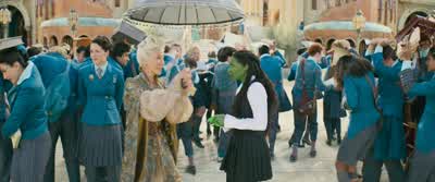 Mustn't let you get wet. - Wicked