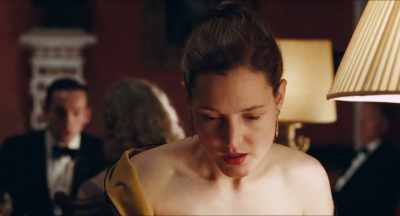 (muttering quietly) - Phantom Thread