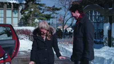 My apologies, I shouldn't
have crept up on you like that. - A Merry Single Christmas