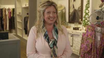 My best friend here
needs a stunning dress - The Shoplifting Pact