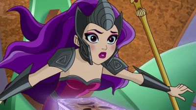 My book My army - DC Super Hero Girls: Legends of Atlantis