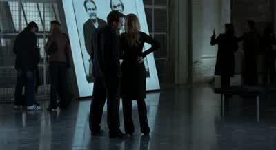 My boyfriend's here. - Closer