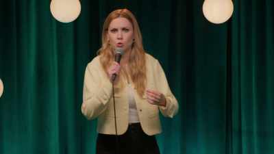My brain in slowmo was
like, don't go in there. - Kelsey Cook: Mark Your Territory