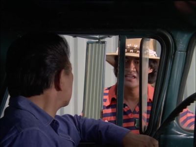 MY BUS BROKE DOWN.
I GOT A SICK KID IN THERE. - Hawaii Five-O