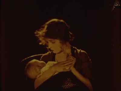 My child, your baby
is dead. - Way Down East