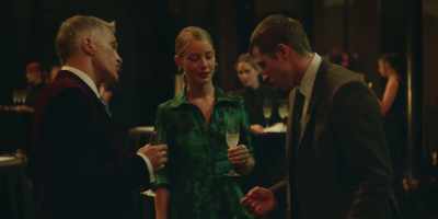 -My colleague doesn't
really drink, - Mosquito State