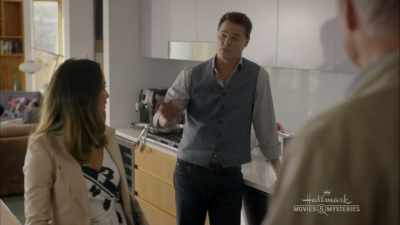 My dad is a retired cop. - Gourmet Detective: Eat, Drink and Be Buried