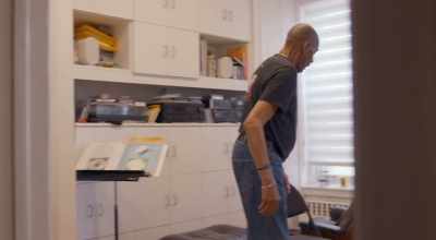 My dad compartmentalizes
very, very well, - Ron Carter: Finding the Right Notes