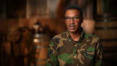 My dad never did this, - Moonshiners: Master Distiller