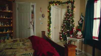 My dad is pressuring me
to sell the property, - Candy Coated Christmas