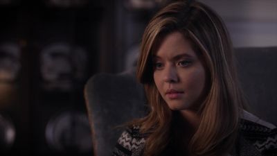 My dad's gonna be home soon. - Pretty Little Liars