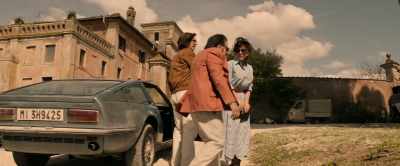 MY DEAR, YOU SMELL THAT?
SMELL THAT! - House of Gucci
