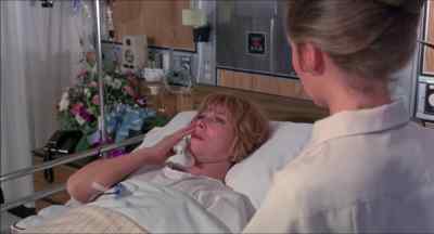 My face... Do you have a mirror? - Visiting Hours