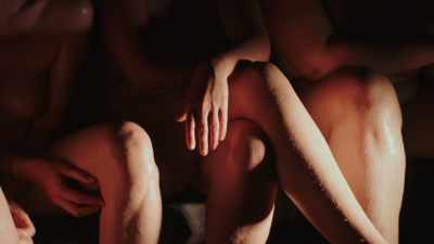 My friend has had it
and it's pretty awful. - Smoke Sauna Sisterhood