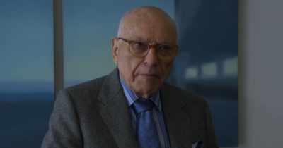 My friend Sandy Kominsky
hasn't worked in a while, - The Kominsky Method