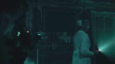 - My gosh.
- Ooh. - Living for the Dead
