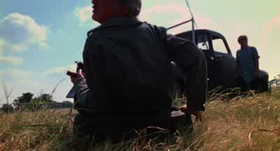 My granddaddy's buried here. - The Texas Chain Saw Massacre