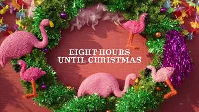♪ My heart is falling down... ♪ - Rescuing Christmas