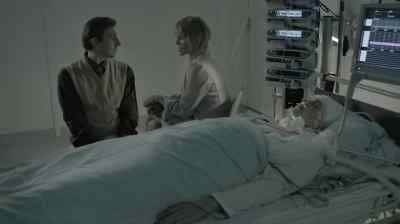 My husband's very ill.
He'll die without a new heart. - The Bridge