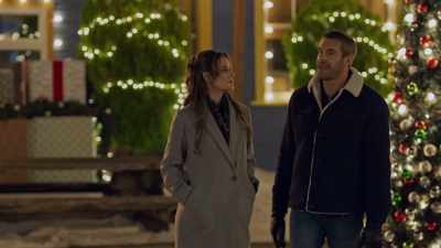 My last girlfriend
actually told me - Navigating Christmas