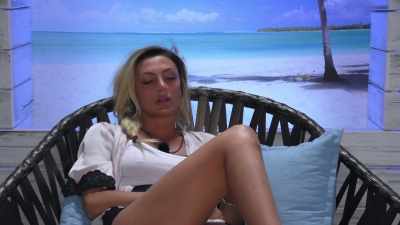 My lips are all burned
and, like, - Love Island