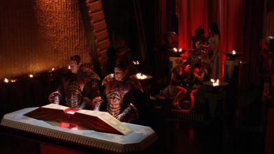 My Lord, Heru-ur hails you. - Stargate SG-1