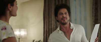 "My lord! Ms Sejal's charges against
me are baseless and irrelevant. - Jab Harry Met Sejal