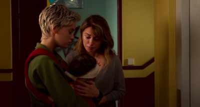 My love, I love you so much. - Parallel Mothers