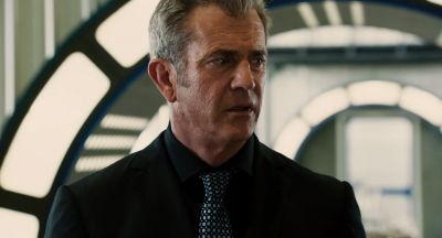 My molecule blaster doesn't quite work right yet - Machete Kills