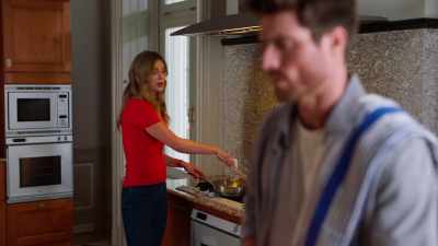 My mom was a single
parent when they met, - Love on the Right Course