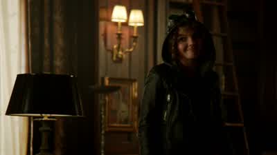 My mom's in show business. - Gotham