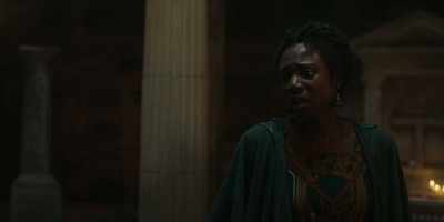 My mother was born in Rome
and hers before her. - Domina