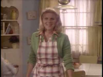 My mother was going to expose
this guy for the weirdo he was. - The Wonder Years
