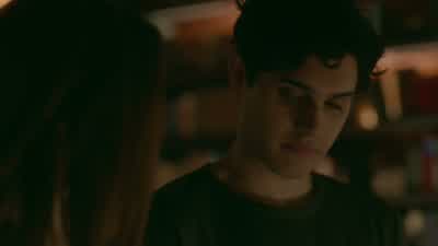 My mother was a werewolf alpha. - Legacies