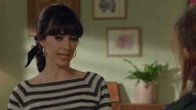 My mum died last year, - Ms Fisher's Modern Murder Mysteries