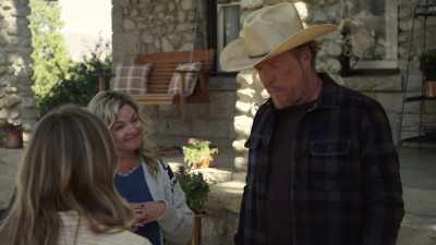 - My, my, my. You
certainly have grown up. - Chaos on the Farm