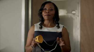 My name is Brittany and I'm
your in-flight service
director. - The Final Say