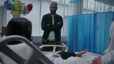 My name is Dr. Reynolds, - Waking Up To Danger