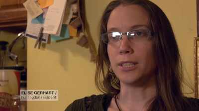    My name is elise gerhart.
        I'm 31 years old. - The Story of Plastic