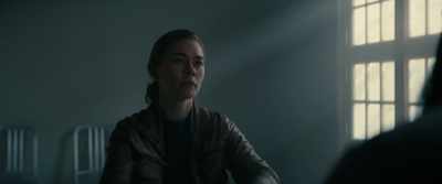 My name is Helle. I come from PET. - Darkland: The Return