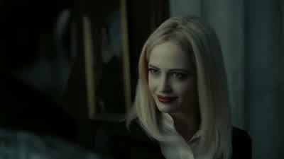 My name is Angie Bouchard. - Dark Shadows