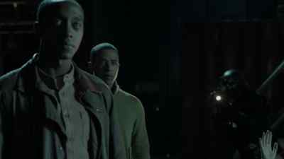 - My name is Max.
- On your knees. - Humans