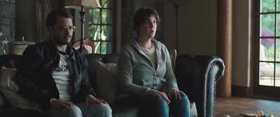 - My name is Ruth...
- [laughs] - I Don't Feel at Home in This World Anymore