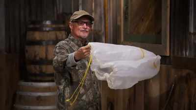  My name is truett beazley. - Moonshiners: Master Distiller