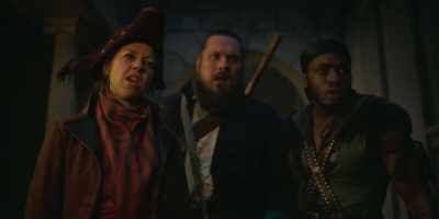- My name's Christopher.
- [mocking] Ooh. "My name's Christopher." - The Completely Made-Up Adventures of Dick Turpin