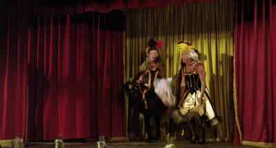 My name's John Clifford. - The Apple Dumpling Gang Rides Again