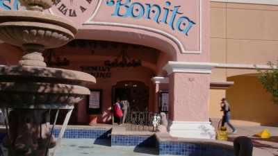 My name's Scott
Shoemaker, I'm the... - ¡Casa Bonita Mi Amor!