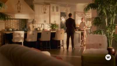 My niece is going to visit
LA in two weeks, - A Royal Runaway Romance