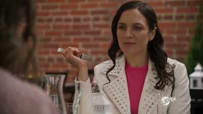 "My north star,
shining along the avenue." - Love & Where to Find It